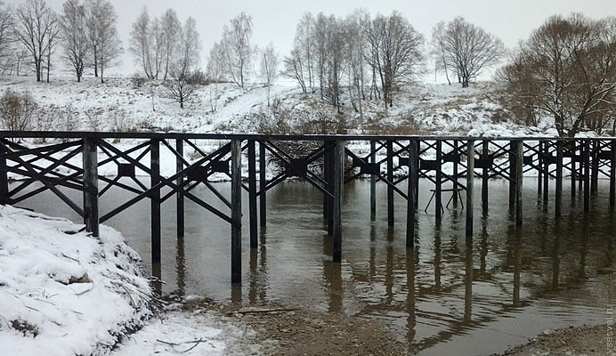 Свайные мосты: надежное решение для преодоления водных преград в Тихвине от 57498 руб